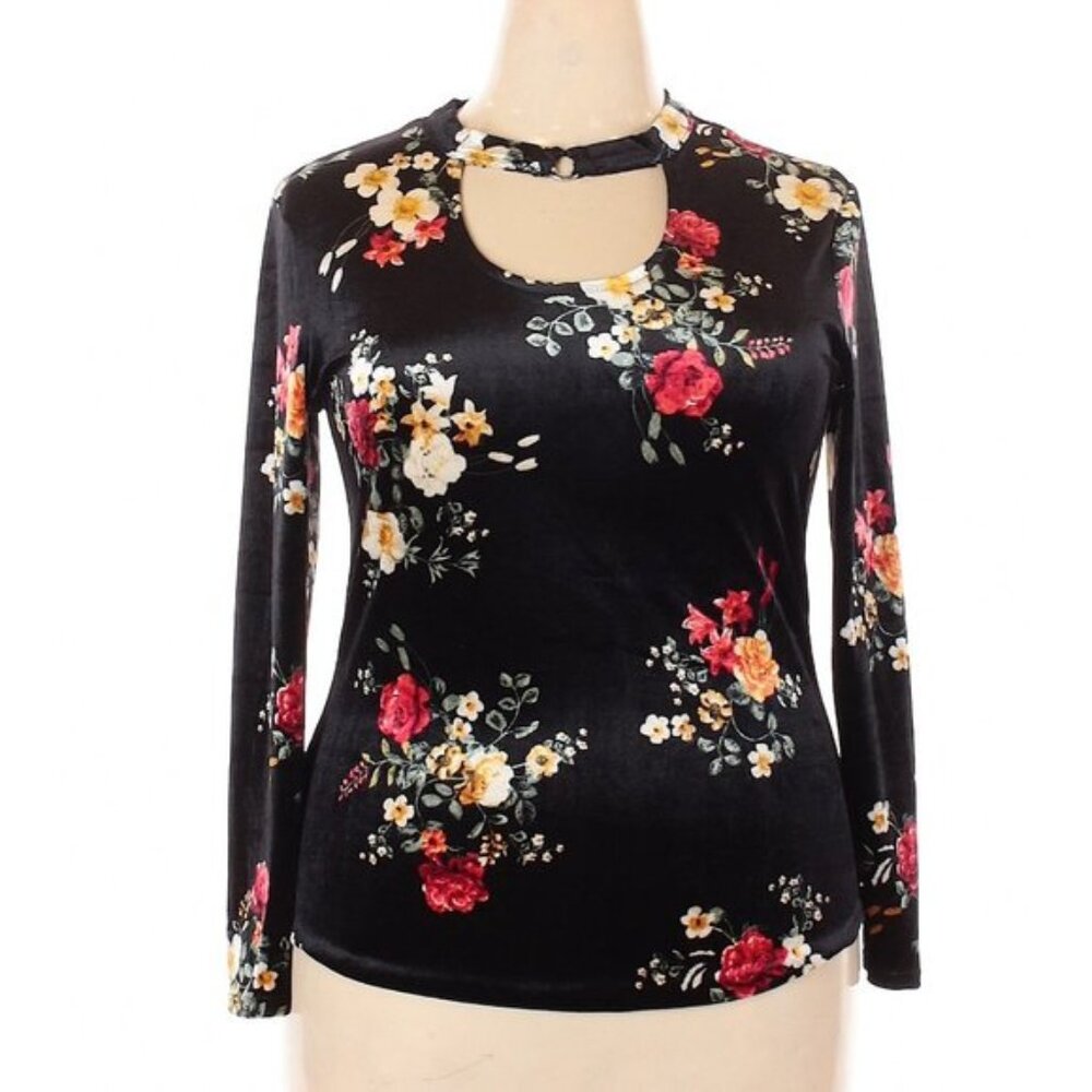 No Boundaries Velour Cut-Out Top Jr. 19 XXL Velvet Choker style Goth 12 14